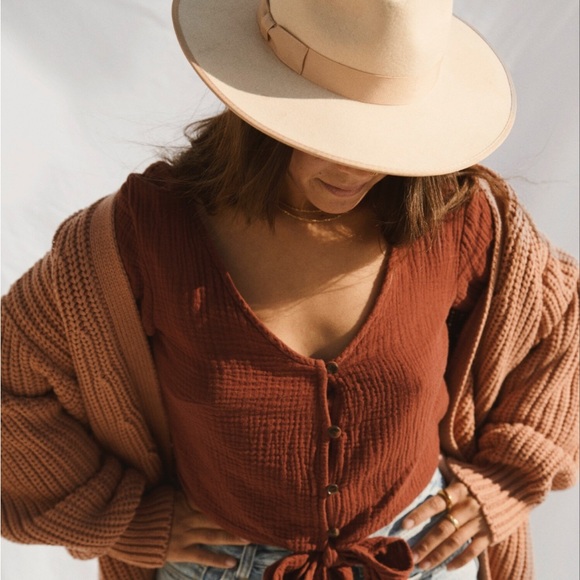 Rhythm Rust Button-Up Top - Picture 2 of 4